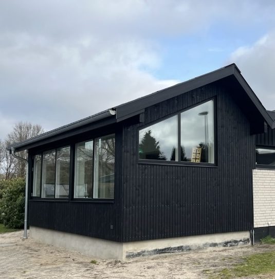 Døre og vinduer – udført af Silkeborg Glarmesterforretning